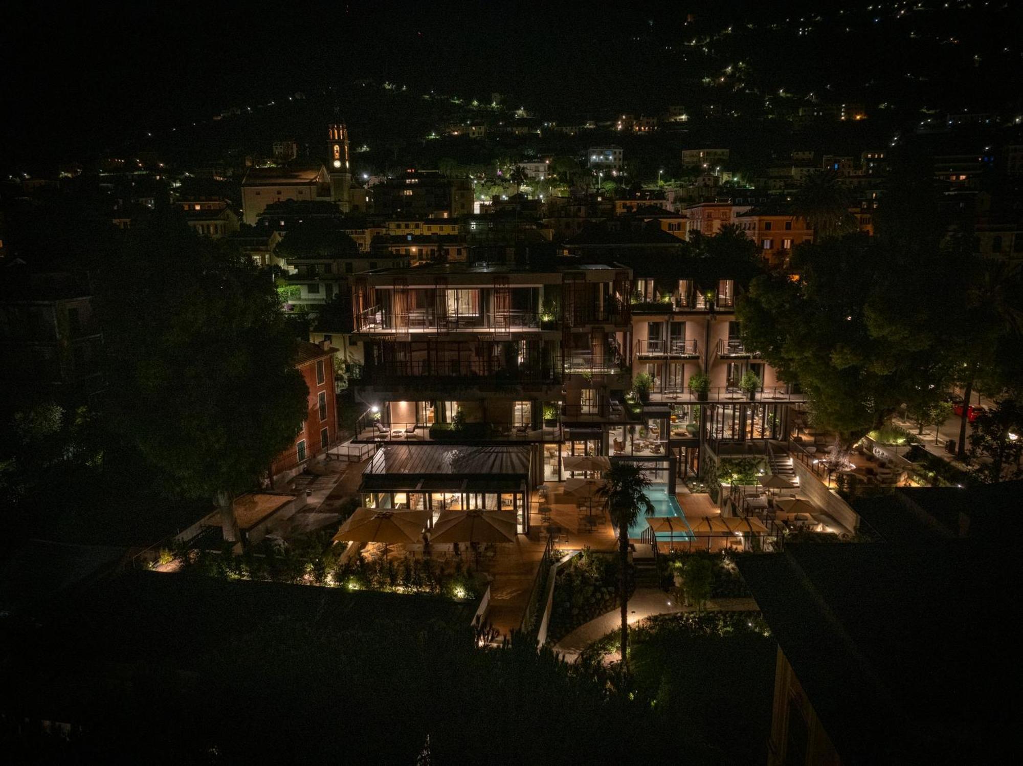 Capitolo Riviera Genua